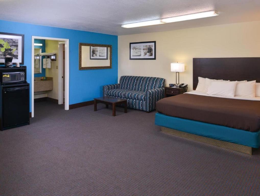 Americas Best Value Inn - Batesville Exterior photo