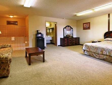 Americas Best Value Inn - Batesville Room photo