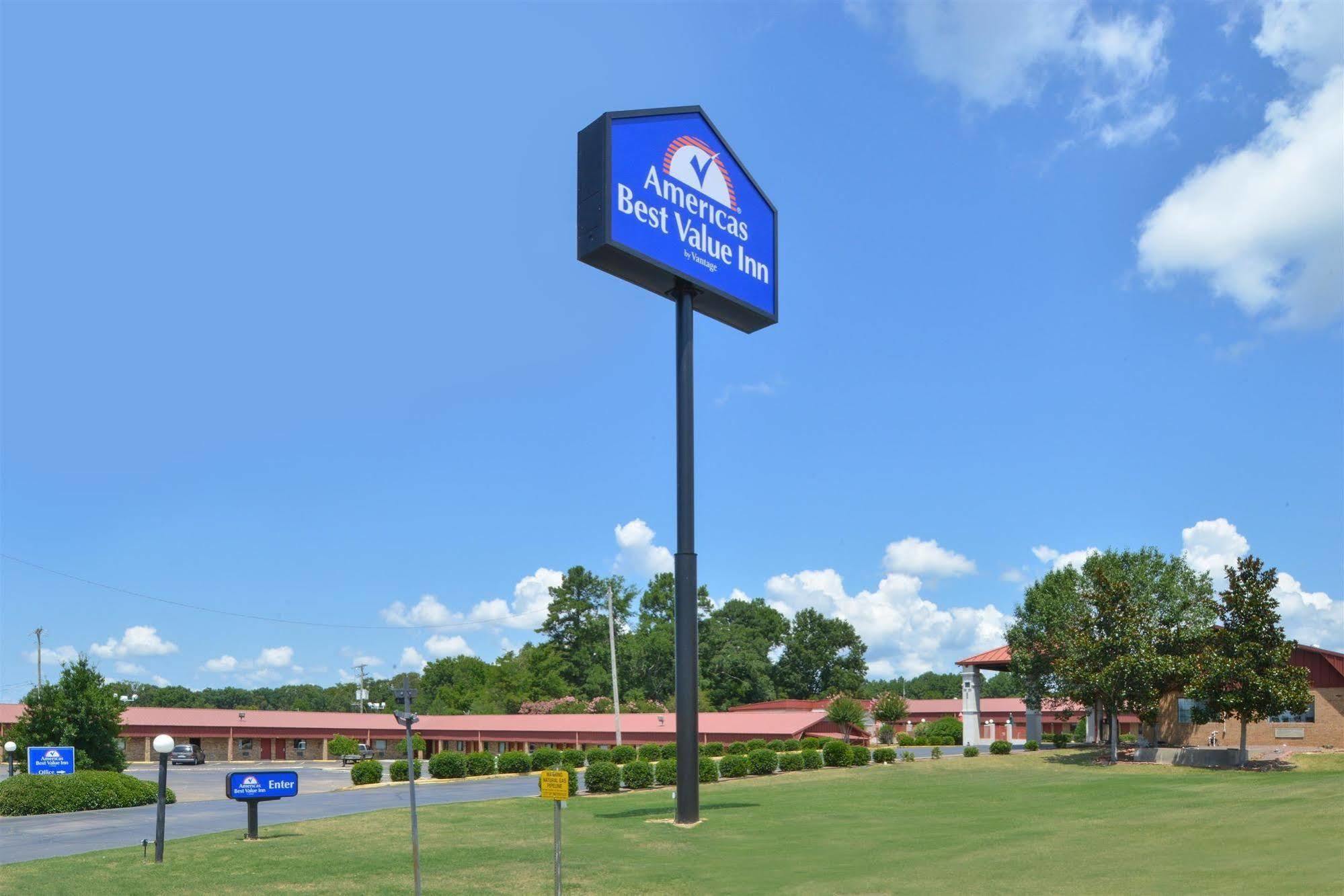 Americas Best Value Inn - Batesville Exterior photo